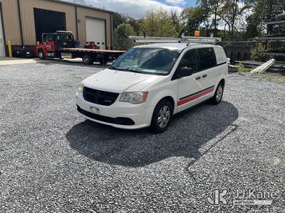 2013 RAM Base Mini Cargo Van