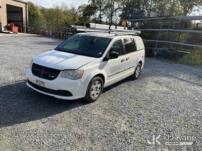 2013 RAM Base Mini Cargo Van
