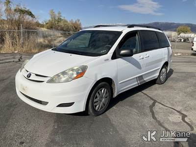 2010 Toyota Sienna Mini Passenger Van