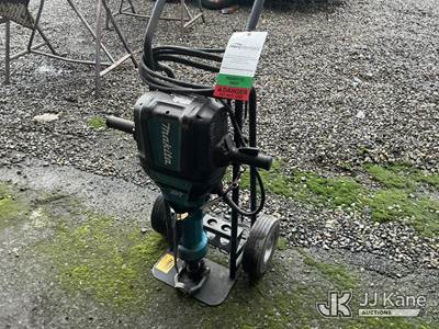 2021 MAKITA HM1812X3 Breaker