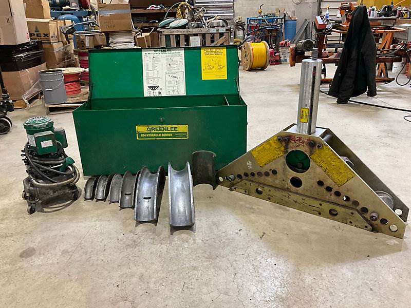Greenlee 884 Hydraulic Bender with Greenlee 960 hydraulic power supply