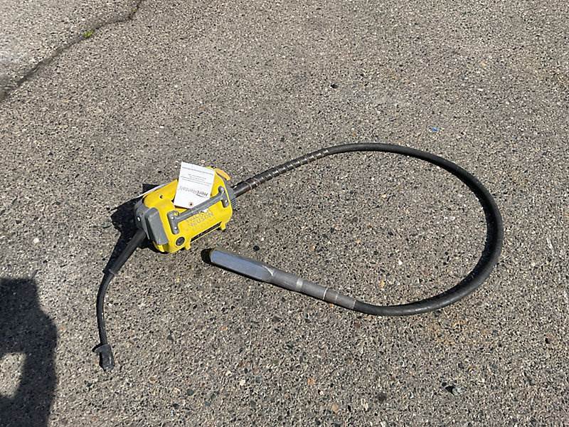 Wacker Neuson M2000 Concrete Vibrator (Operates ) For Sale Dixon, CA