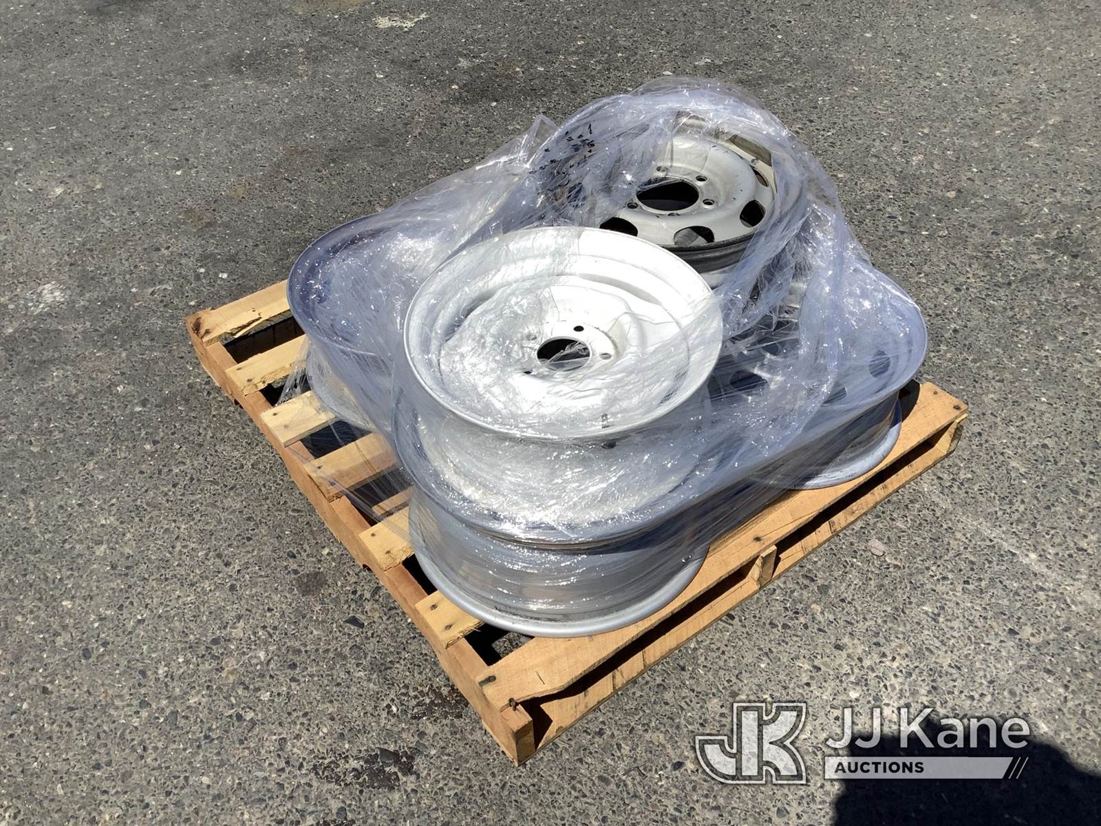 (6) Rims (Condition Unknown) NOTE This unit is being sold AS IS/WHERE