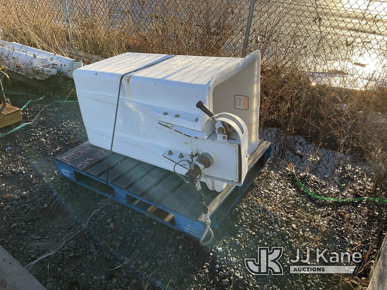 Altec PinOn Bucket (Condition Unknown) For Sale Rome, NY RN388