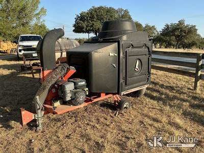 Leaf vacuum (Unable to verify if operational) NOTE: This unit is being sold AS IS/WHERE IS via Timed Auction and is located in Bandera