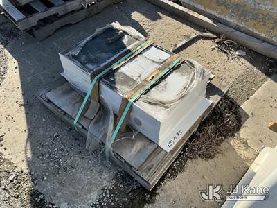 Hydraulic Tank NOTE: This unit is being sold AS IS/WHERE IS via Timed Auction and is located in Kansas City