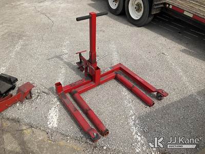 Norco Wheel Dolly Model 82320 NOTE: This unit is being sold AS IS/WHERE IS via Timed Auction and is located in Kansas City