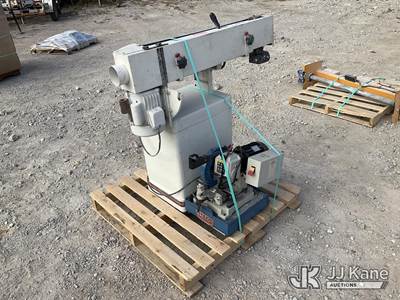 Sander & Miter Saw