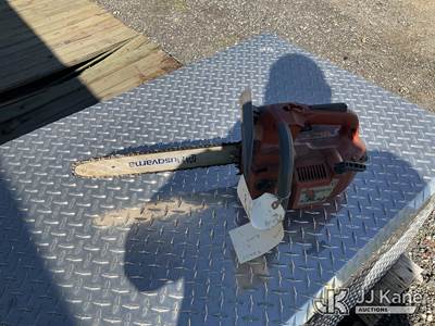 Husquvarna 335 XP Chain Saw