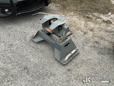 B&W Companion 5th Wheel Hitch