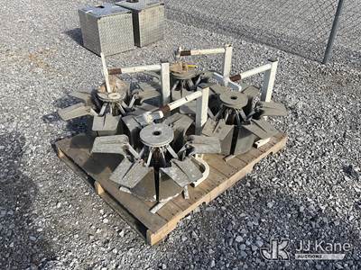 (4) Adjustable Wire Carriers (Seller States : New/ Not Used)