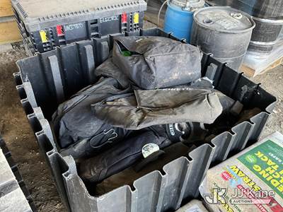 (11) Kinetic Stationary Bike Riding Equipment (Condition Unknown)