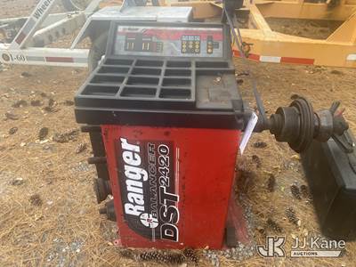 Ranger DST 2420 Tire Balancer