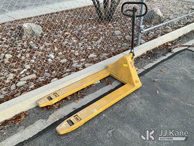 Pallet Jack NOTE: This unit is being sold AS IS/WHERE IS via Timed Auction and is located in Salt Lake City