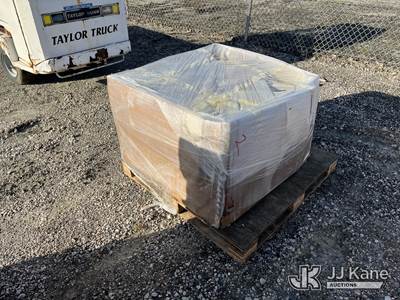 (2) Pallets of Misc Automotive Parts