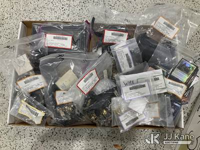 Box w/ Jewelry & Misc Items NOTE: This unit is being sold AS IS/WHERE IS via Timed Auction and is located in Salt Lake City