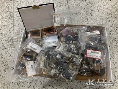 Box w/ Jewelry & Misc Items NOTE: This unit is being sold AS IS/WHERE IS via Timed Auction and is located in Salt Lake City