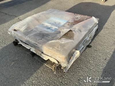 PeakForm White 48" Square Picnic Table (Used)