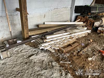 Plastic Fencing & Various Other Pieces