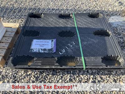 (2) U-Line H-990 Pallets