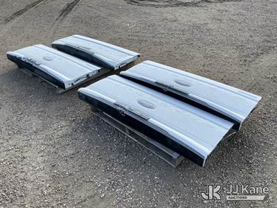 (4) Ford F250/F350 Tailgates. (1) 2022 Model Year