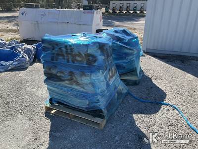 (2) Pallets Of Assorted Used Seats (Used