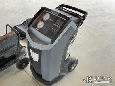 Robinair Air Conditioning Machine