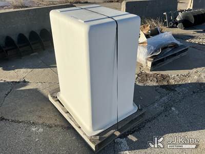 Single Man Bucket (Condition Unknown)