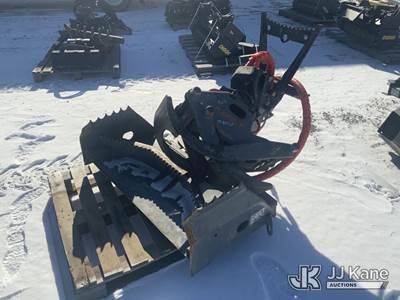 Ryan's Equipment Grapple Attachment