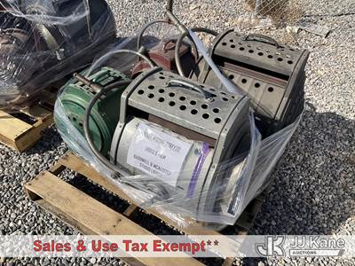 Bardwell & Mcalister Studio Lights