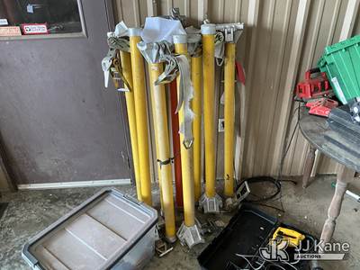 (10) Hastings Pole Mount Fiberglass Extension Arms