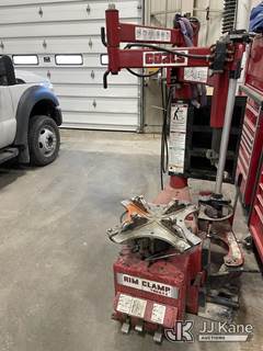 Coats 7065AX Rim Clamp Tire Machine (Seller States: Operates As Intended. Replaced due to age.)