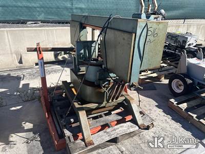 (1) Ellis Band saw Model 2000 Seral 206012032 (Used