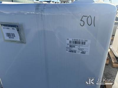 (1) Single- Man AM Series Platform 22x28x41 (Used)