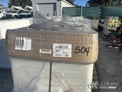 (1) Single- Man AM Series Platform 22x28x41 (Used)