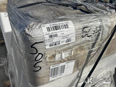 (1) Single-Man AM Series Platform 22x28x41 (Used)