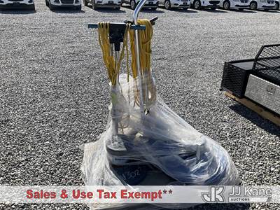 (2) floor cleaners. (Working condition unknown )