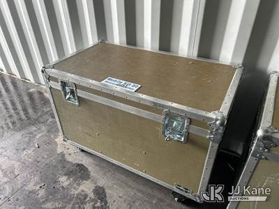 (1) Case Utility Trunk (Used)