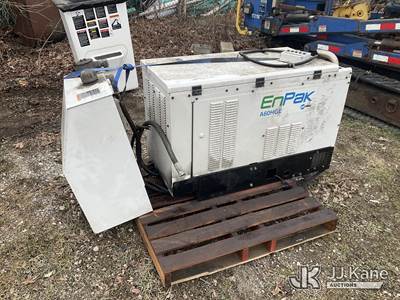 (1 Pallet) Hyd Tank & Battery Source (Used-Condition Unknown) (Removal is by Appointment Only