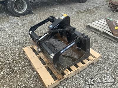 Blue Diamond Grapple Bucket Attachment (Condition Unknown)