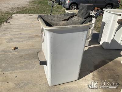 Used Digger Bucket with Brake Assembly, Single Man with Liner