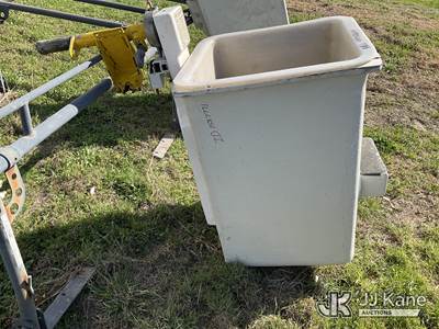 Used Digger Bucket with Brake Assembly, Single Man with Liner