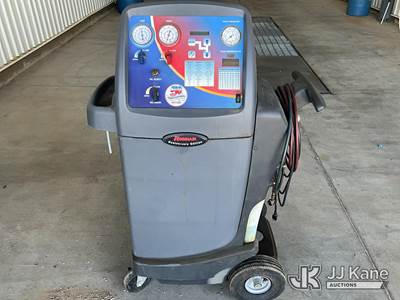 Robinair 34134Z A/C Recovery Machine. Mounted on Casters. Includes Cover.