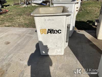 Single Man Bucket W/ Liner