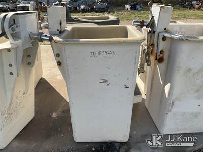 Used Digger Bucket with Brake Assembly, Single Man with Liner