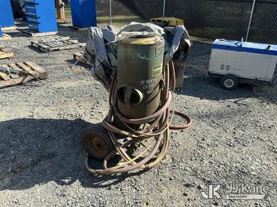 Clemco Industries 1648 Abrasive Blaster, 3.0 CF