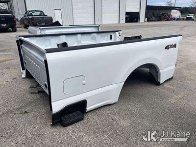 Ford Super Duty Bed & Bumper) (Municipal Owned)