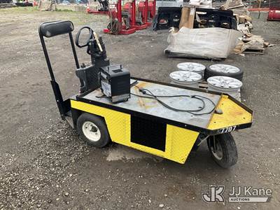 EZ-GO 640 Stand On 24V Electric Industrial Cart w/ Charger S/N 1387222