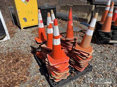 (1) Pallet of Cones