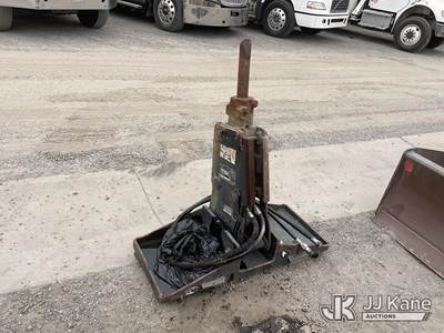 John Deere HB50 Breaker Attachment (Bill of Sale)